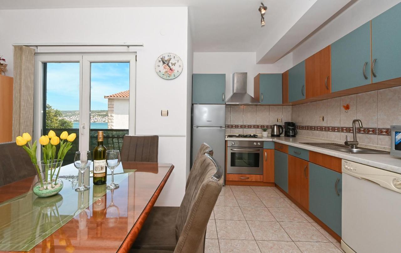 Apartments Marija Trogir Ngoại thất bức ảnh